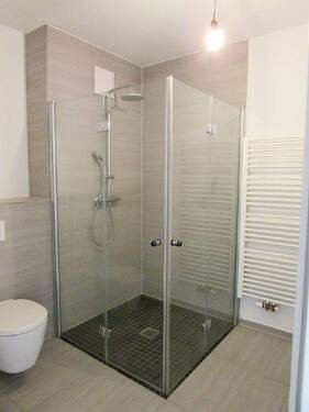 Badezimmer Ansicht 1 - 