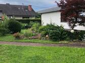 Seitenansicht Haus Richtung Garten - 