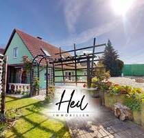 Freistehendes Einfamilienhaus mit großem Grundstück | Pool | Wintergarten | 2 Garagen - Bad Lausick Buchheim