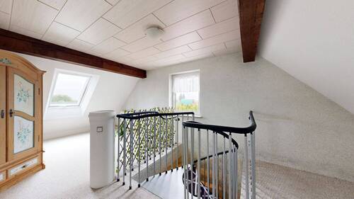 Treppe - Einfamilienhaus mit 130,00 m&sup2; in Bad Lausick zum Kaufen