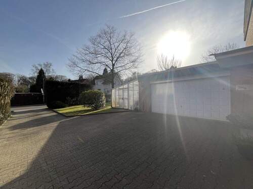 Grundstückseinfahrt - 