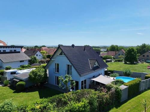 Außenansicht - Einfamilienhaus mit 137,60 m&sup2; in Bad Oeynhausen zum Kaufen