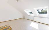 Schlafzimmer 2 - 