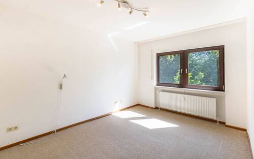 Schlafzimmer 1 - Etagenwohnung mit 88,00 m&sup2; in Rendsburg zum Kaufen