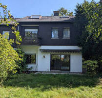 Schöne Lage - 259.000,00 EUR Kaufpreis, ca.  104,00 m² Wohnfläche in Korbach (PLZ: 34497)