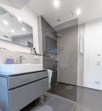 Foto-3_resized.jpg - 