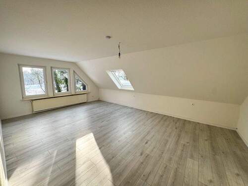 f950154e-58af-4e6d-9ecb-7a0fa7dea5d1 - 