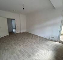 Nicht lange überlegen! Geräumige 3-Zimmer-Wohnung mit Balkon und Loggia! - Magdeburg Sudenburg