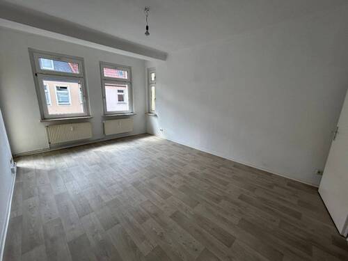 Beispielbild Wohnzimmer - 3 Zimmer Etagenwohnung zur Miete in Magdeburg