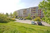 Vorderansicht - 2 Zimmer Etagenwohnung zur Miete in Halle (Saale)