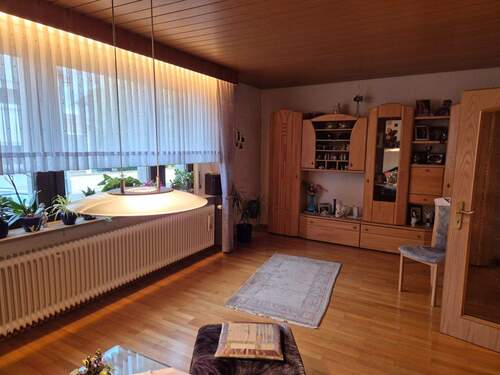 Wohnbereich (Haupthaus) - Mehrfamilienhaus, Wohnhaus mit 206,00 m² in Dietzenbach zum Kaufen