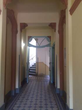 Treppenhaus - 3 Zimmer Büro zur Miete in Dresden