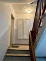 Blick ins Treppenhaus - Etagenwohnung mit 57,40 m&sup2; in Falkenstein zum Kaufen