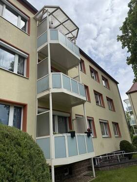 Haus (2) - 