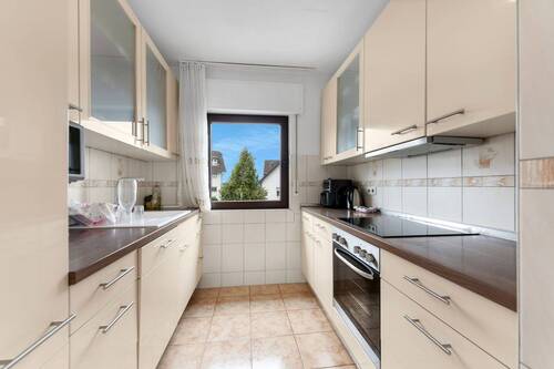 Küche EG - 6 Zimmer Einfamilienhaus in Bornheim