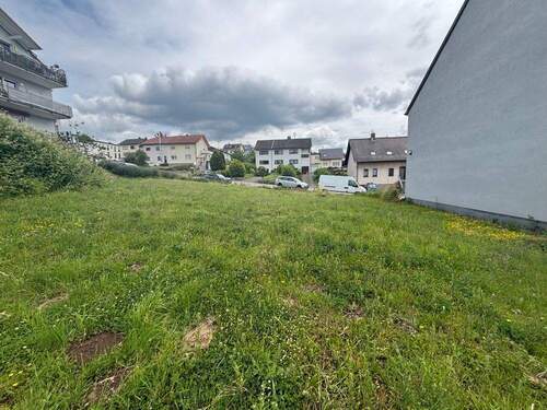 Blick zur Straße - Grundstück zum Kaufen in Riegelsberg