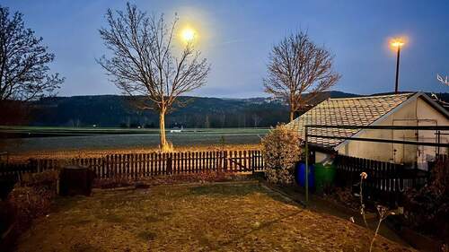 Garten mit schöner Aussicht - Reihenmittelhaus mit 78,00 m&sup2; in Auerbach zum Kaufen