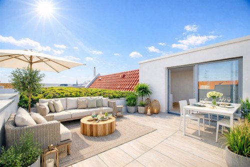 Rooftop WE 8 Sommerstimmung (a - Freiraum über dem Rüdesheimer Platz. Dachneubau mit Sonnenlounge