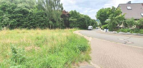 Grundstück - Attraktives Baugrundstück in stadtnaher Lage von Osterode am Harz