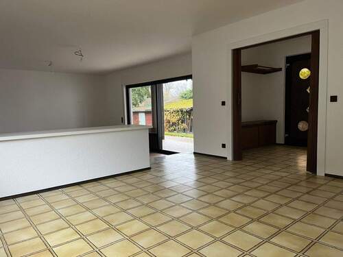 Ess- und Wohnzimmer - 