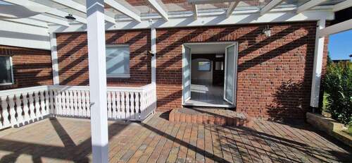 überdachte Terrasse - 