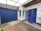 Hauseingang + Garage WE 2 - 