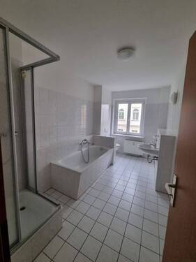 Badezimmer - Musterbild - Etagenwohnung mit 67,50 m&sup2; in Gera zur Miete