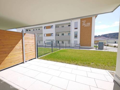 Terrasse überdacht - 3 Zimmer Etagenwohnung zum Kaufen in Dietfurt