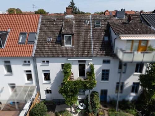 Außenansicht - Mehrfamilienhaus, Wohnhaus zum Kaufen in Lüneburg