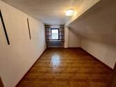 Dachgeschoss rechts - 
