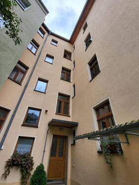 Rückansicht - 2 Zimmer Etagenwohnung in Reichenbach