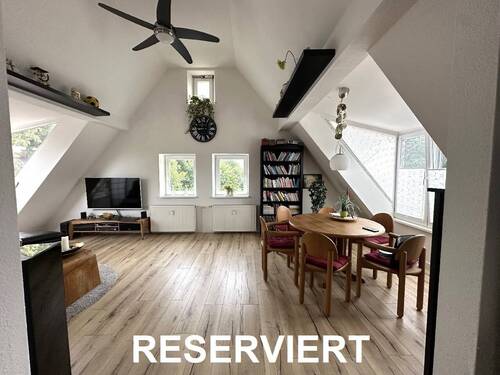 Wohnraum Ansicht 1 - Moderne, neuwertige Dachgeschosswohnung Keine Käuferprovision