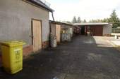 4 Nebengebäude und Garage.JPG - 
