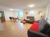 Erdgeschoss, Zimmer - 