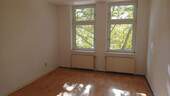 Schlafzimmer.jpg - 2 Zimmer Etagenwohnung zum Kaufen in Essen