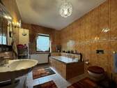 Erdgeschoss - Badezimmer... - 