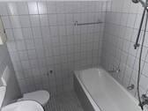 Badezimmer - Etagenwohnung mit 58,50 m&sup2; in Wolfsburg zur Miete