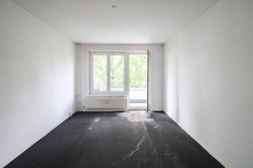 Wohnzimmer - 2 Zimmer Etagenwohnung in Berlin