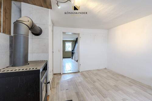 Alte Küche zum Modernisieren und Gestalten. - 