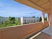 Balkon - Helle 4 Zimmerwohnung mit großem Balkon und Ausblick