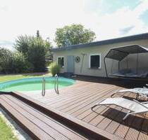 Bezugsfreies EFH mit Garten, Pool und Garage in ruhiger Lage - Blankenfelde-Mahlow