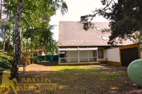 Westansicht - 7 Zimmer Mehrfamilienhaus, Wohnhaus in Weißwasser/Oberlausitz