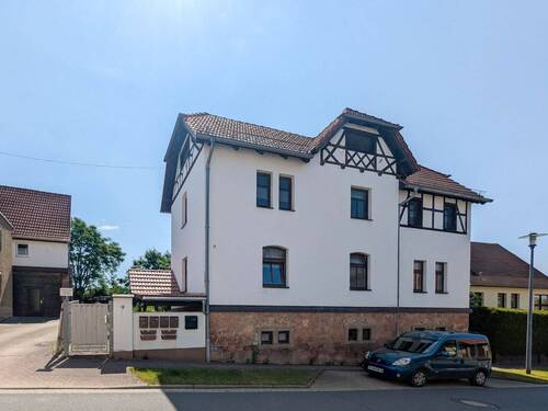 Haupthaus Straßenansicht - 1 Zimmer Mehrfamilienhaus, Wohnhaus in Geithain