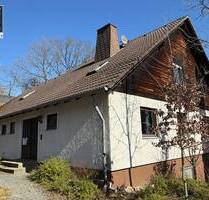 Auf die Lage kommt es an! Viel Wohnraum auf großen Grundstück in ruhiger Lage - Untersteinach
