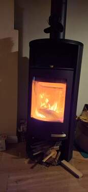 20251002_202136.jpg - Doppelhaushälfte mit 180,00 m&sup2; in Plankstadt zur Miete