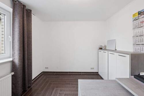 Büro - Einfamilienhaus mit 163,00 m&sup2; in Rosengarten zum Kaufen