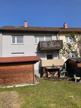 IMG_2347.JPG - VS-Villingen, Goldenbühl, Ein- bis Zweifamilien-Reihenmittelhaus, Garage