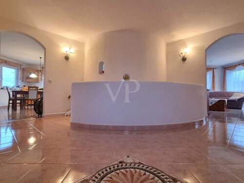 Großzügiger Entrance - Einfamilienhaus mit 314,00 m&sup2; in Schömberg zum Kaufen