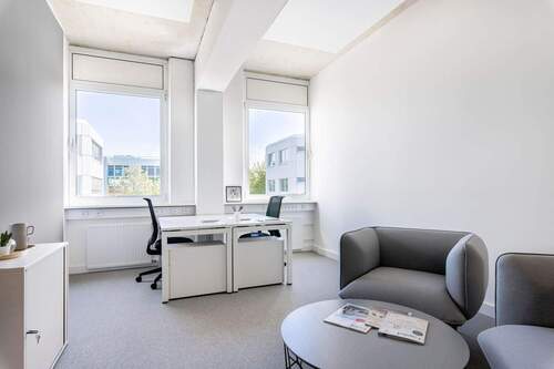 Property Image 4 - Büro mit 45,00 m&sup2; in Ismaning zur Miete