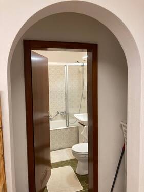 Blick ins Badezimmer - 